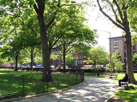 Whole Foods Nyc Gives Back To Marcus Garvey Park And Other Local Parks