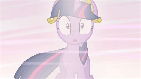 Image - Twilight looking scared S3E13.png | My Little Pony Friendship is Magic Wiki | FANDOM ...