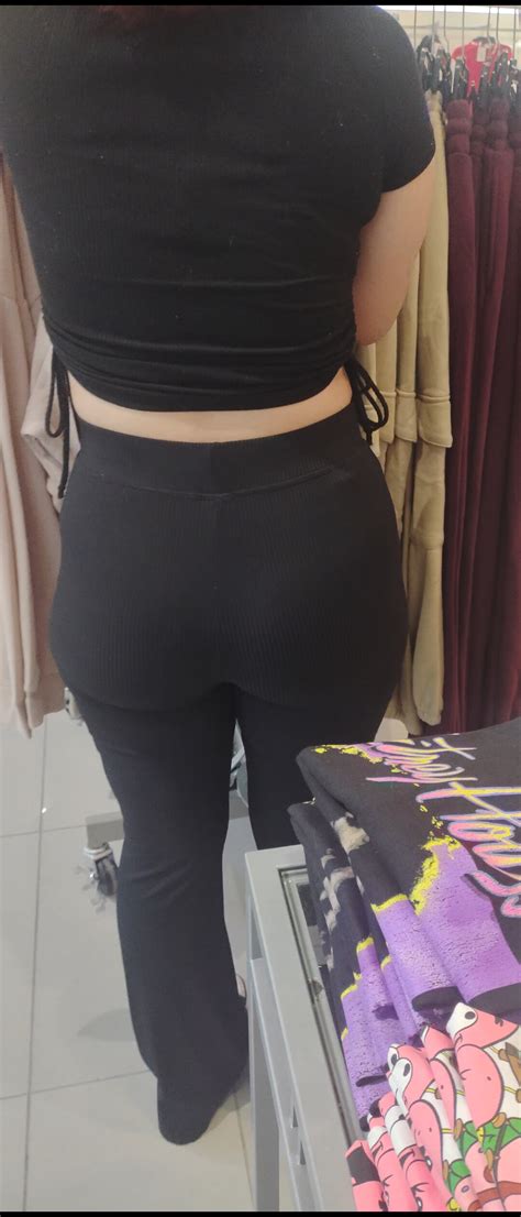 Dump Truck Ass On This Hot Slut Spandex Leggings Yoga Pants Forum