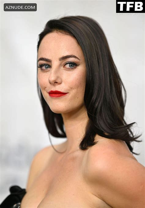 Kaya Scodelario Displays Her Beautiful Figure At The Premiere Of The Lord Of The Rings Rings