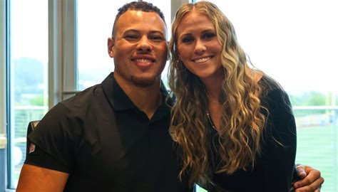 Steelers Linebacker Alex Highsmith And His Wife Alyssa Highsmith Met