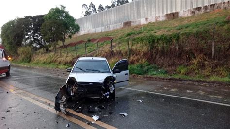 Sete Pessoas Ficam Feridas Em Acidente Entre Pouso Alegre E Congonhal