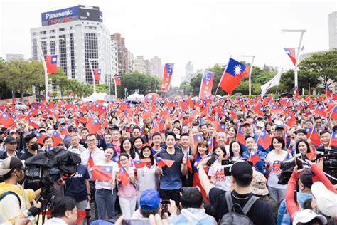 祝中華民國生日快樂！北市升旗蔣萬安帶領市民慢跑慶國慶 大台北 地方 聯合新聞網