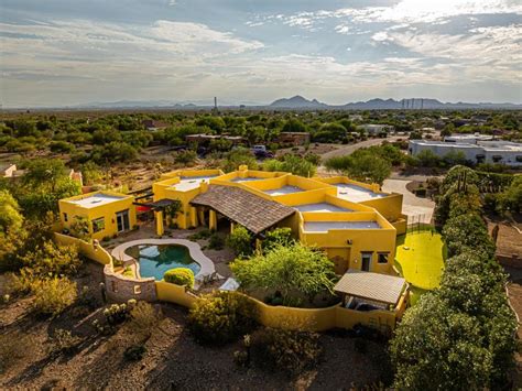 Scottsdale Agave House- Located on one Acre, Resort Style Amenities and ...