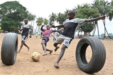 Le Maracana Un Autre Football Venu De C Te Divoire