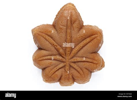 Japanese Maple Leaf Shaped Cake Stock Photo Alamy