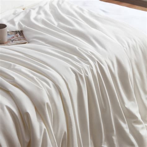 Wholesale Silk Luxury Comforter Filled With 100 Natural Long Strand