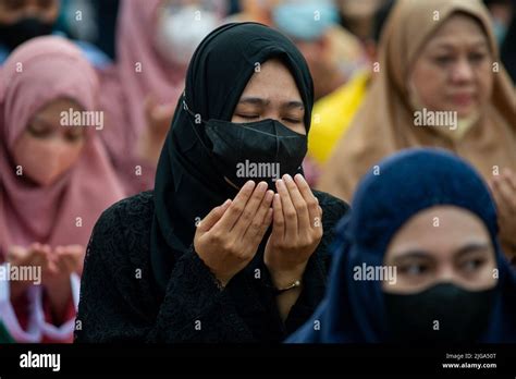 Blue Mosque In Taguig City Hi Res Stock Photography And Images Alamy