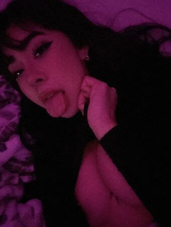 Vivianerosales Youknowyoulovem Nude Leaks Onlyfans Leaked Models