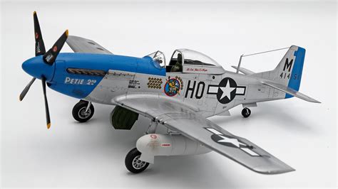 North American P D Mustang Plastic Model Airplane Kit