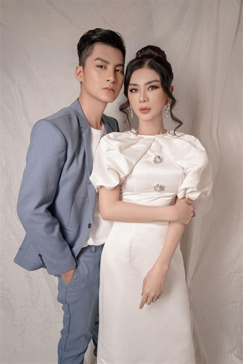 L M Kh Nh Chi Di N Bikini N Ng B Ng Kh Ng Che Ch N V Ng N Ng B Ng Khi N C M M T