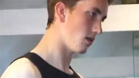 Amateur Jayden Jerks Off XHamster