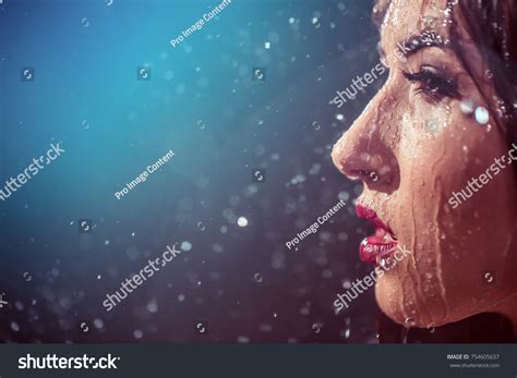 Close Portrait Sexy Wet Brunette Girl Stock Photo Shutterstock