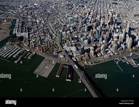 San Francisco Bay Downtown San Francisco Hi Res Stock Photography And