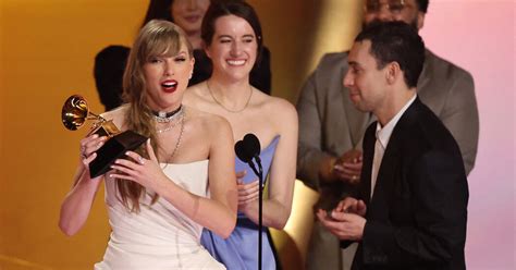 Taylor Swift Wins 4th Grammy For Album Of The Year Breaking A Record