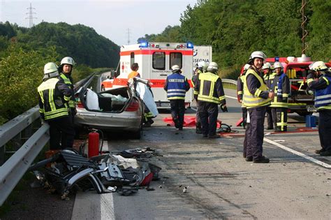 Unfall Autobahn A Zwischen Wittlich Und Hasborn Gesperrt