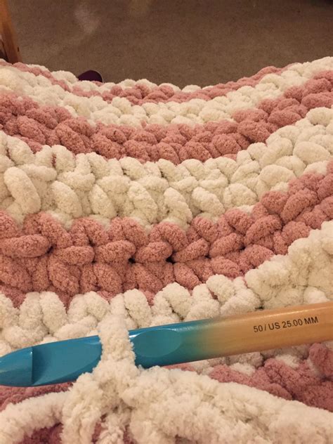 Making a blanket with Bernat Blanket Big yarn! I feel like I'm using a giant's hook! Lol : r/crochet