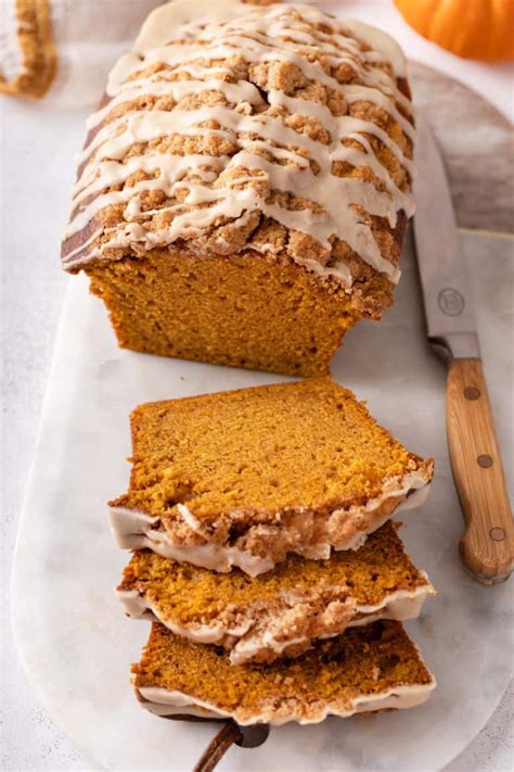 Streusel Topped Pumpkin Bread With Maple Glaze My Baking Addiction