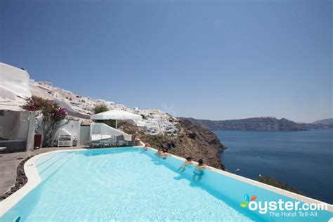 Honeymoon Hotels in Santorini | Oyster.com