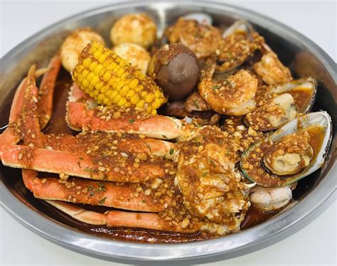 The Absolute Best Seafood Boil In Houston Updated Houston Hits