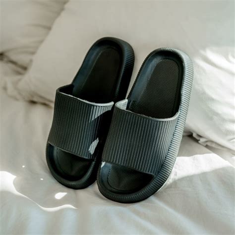 Pillow Slides™ Womens