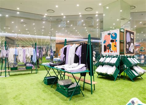 Pop Up Stores Become Key K Pop Marketing Strategy Asia News