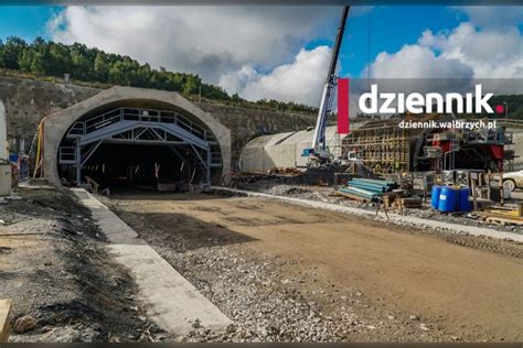 Tak dziś wygląda tunel na S3 w pobliżu Starych Bogaczowic To