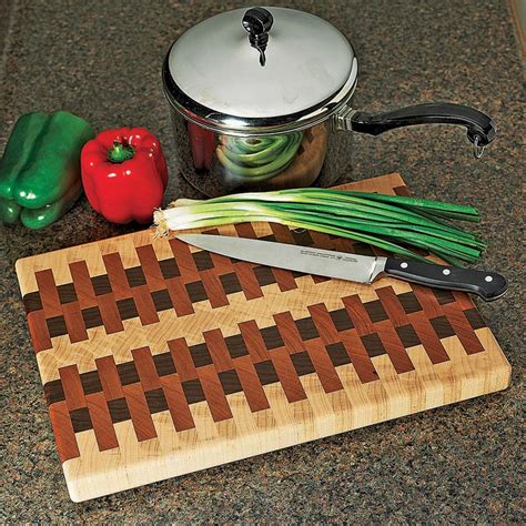 End-grain cutting board Woodworking Plan from WOOD Magazine