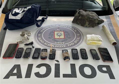 Pol Cia Prende Homem E Evita Arremesso De Drogas E Celulares Na