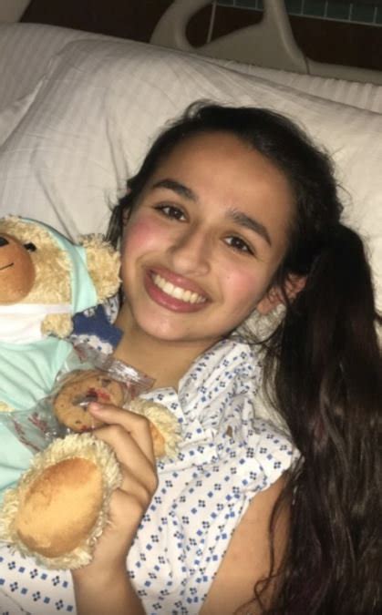 Jazz Jennings Proudly Shows Off Scar After Gender Confirmation Surgery