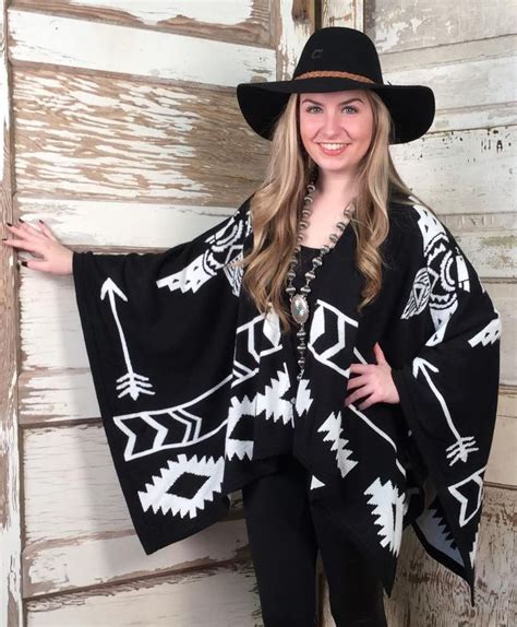 Cowgirl Justice Thunderbird Poncho Wrap Western Black White Cowgirl Western Outfits