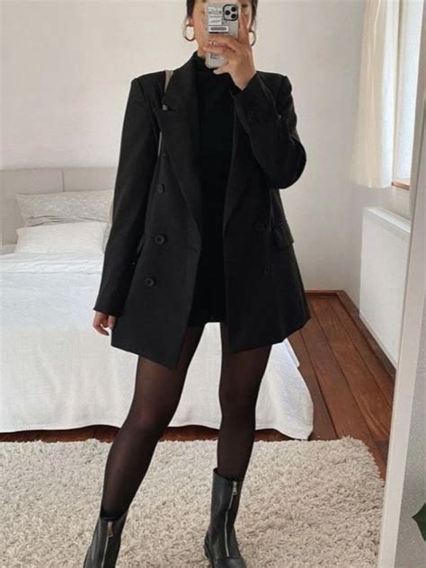 10 Outfits Con Medias Negras Para Lucir Tus Faldas En Invierno Mujer