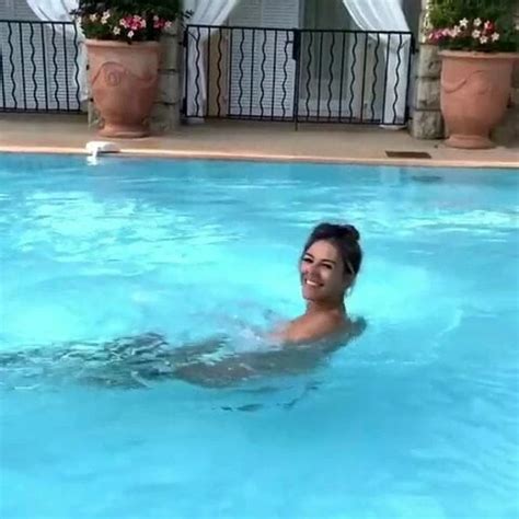 Elizabeth Hurley Nude Porn Videos Sex Tapes XHamster