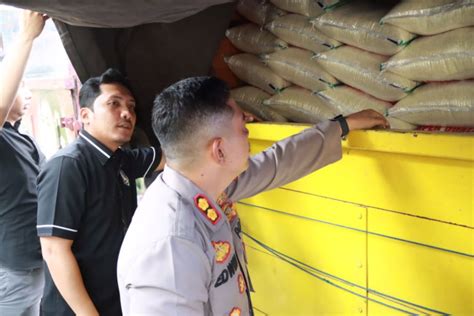 Polres Majalengka Bongkar Dugaan Pengoplosan Beras Bulog Jadi Premium