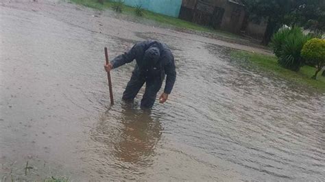 Evac An A Decenas De Personas En Santa Fe Por Las Inundaciones Tras Las