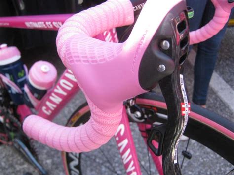 Gallery Nairo Quintana S Giro D Italia Pink Canyon Ultimate Cf Slx