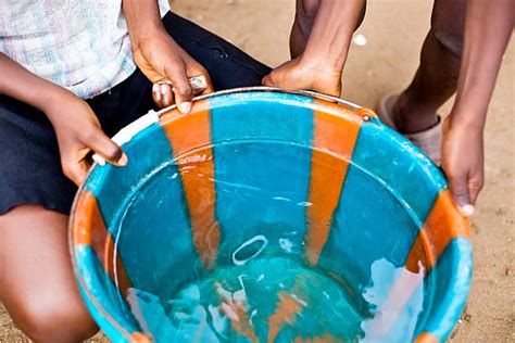 2900 Water Aid Africa Stock Photos Pictures And Royalty Free Images