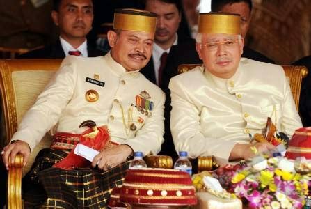 5 Hal Yang Harus Kamu Ketahui Tentang Songkok To Bone Raja Bangsawan