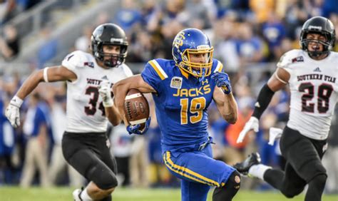 Fcs Spotlight Wr Jake Wieneke South Dakota State Dynasty Football