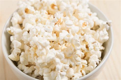 Popcorn Diet | Complete Guide For Weight Loss [With Recipes]