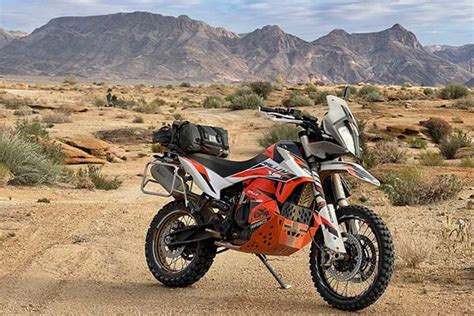 KTM 890 Adventure Review - Mad or Nomad