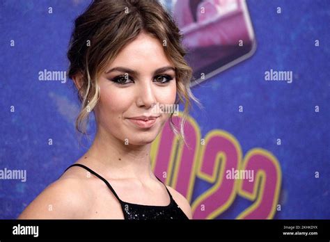 Claudia Garcia Attends The Photocall Of The Premiere Of The Film Manana Es Hoy November 23