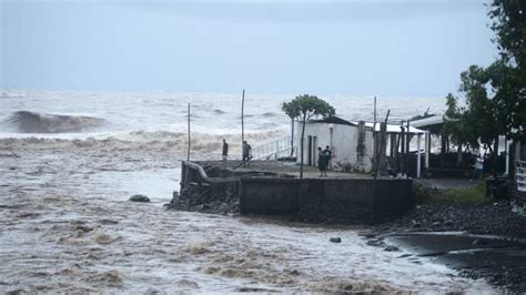 Lluvias dejaron 10 fallecidos y más de 2000 albergados