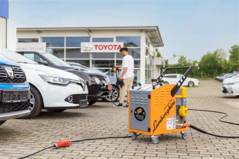 Fahrzeugaufbereitung Im Autohaus Eco Steam Wash