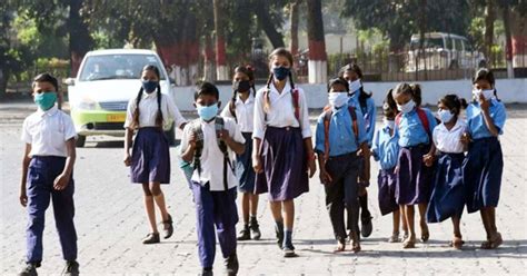 Schools Reopening कोरोना के कम हुए मामले जानें किन राज्यों में कब से खुल रहे हैं स्कूल