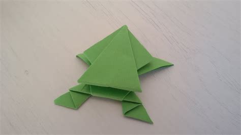 Unleash Dynamic Leaps Crafting The Rana Saltarina De Papel Origami