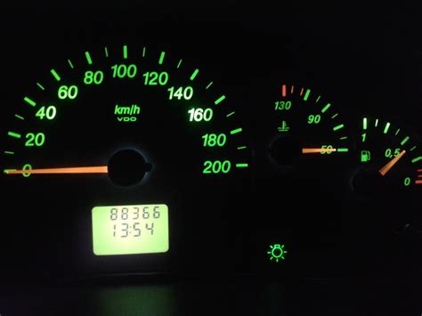 Светодиоды в приборку — Lada Приора хэтчбек, 1,6 л, 2008 года ...