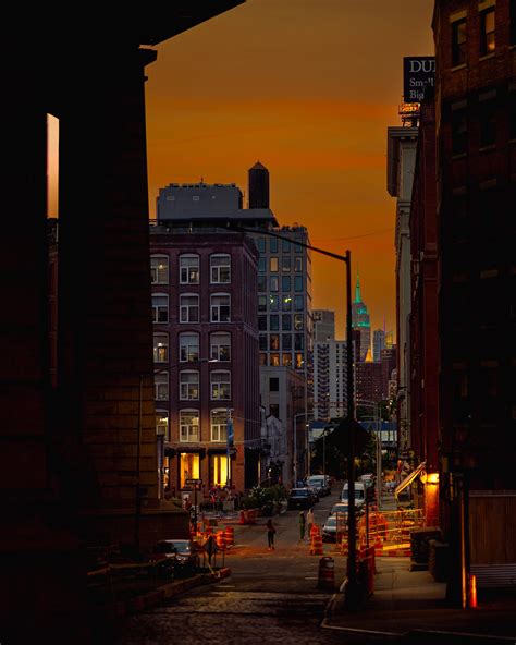 New York Sunset : r/AlleywayPorn