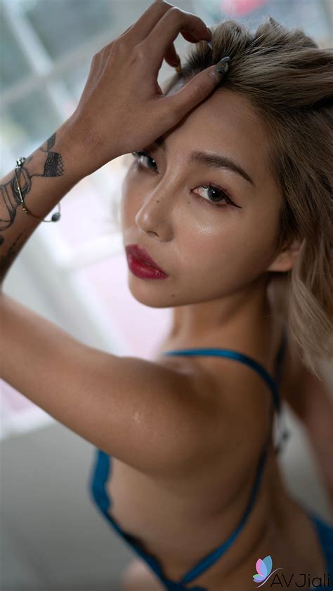 ThumbNow Japanese Babe Xu Jie シュージエ Breathtaking model Xu Jie gets boned at the photoshoot