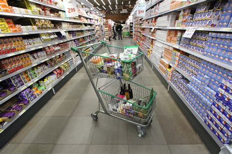 Vendas nos supermercados sobem 2 64 no 1º semestre